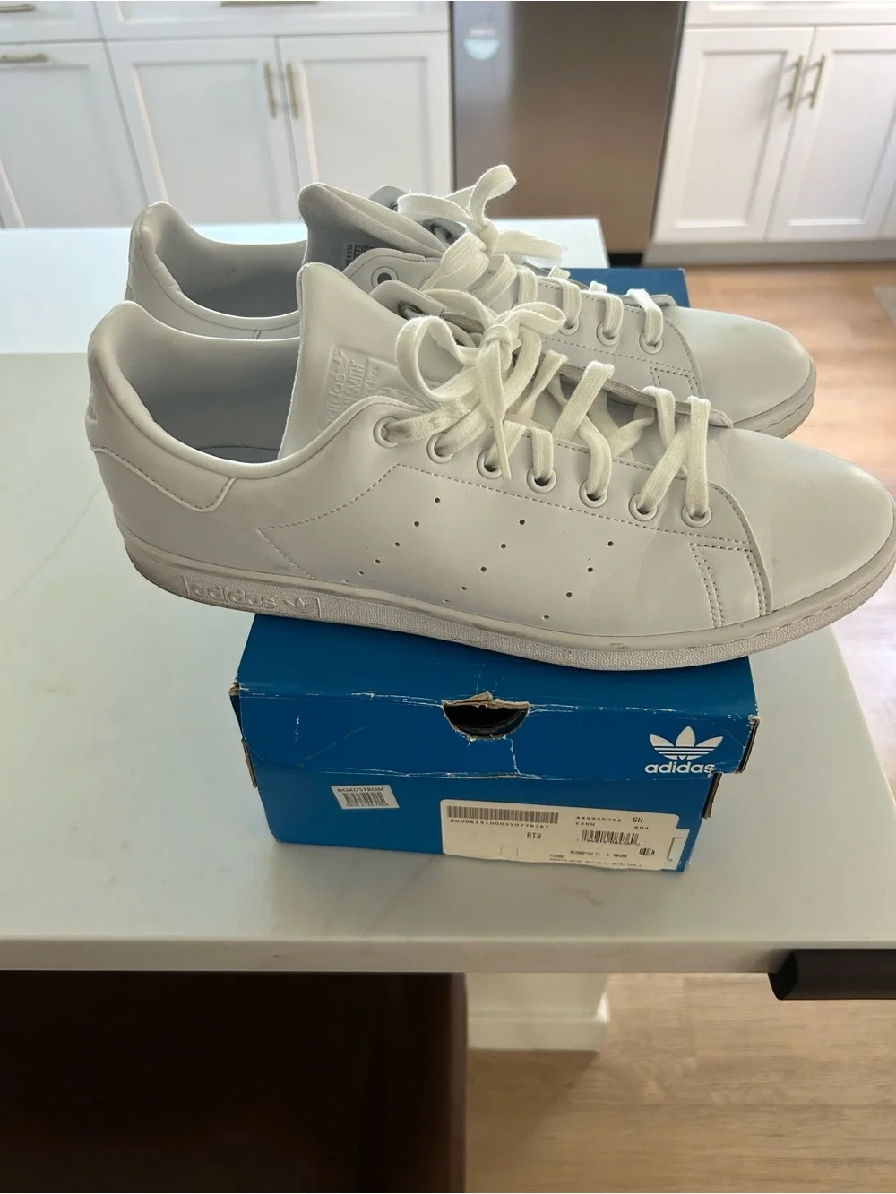 adidas Stan Smith Men's White Leather Low Top Lace-Up Sneakers (Worn Twice)
